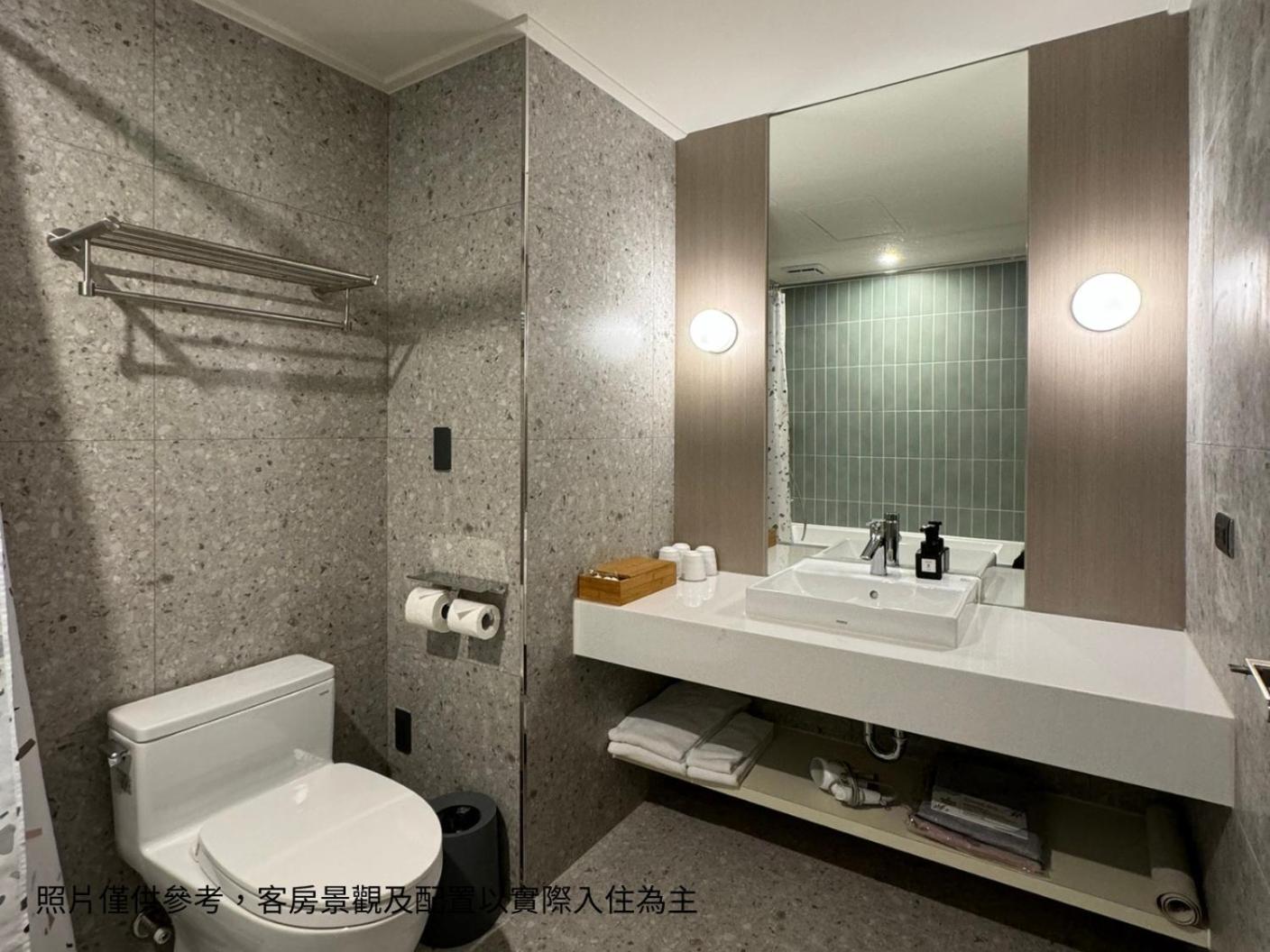Howard Lake Resort Shihmen Dam Longtan Esterno foto